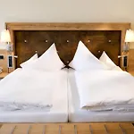 Hotell Parkhotel 4*