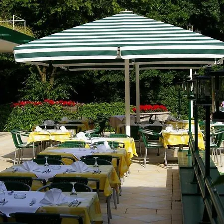 Parkhotel Szálloda